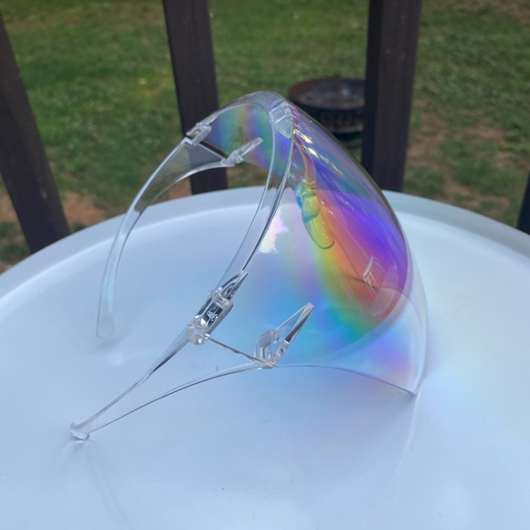 ***NWOT*** Face Shield - Picture 7 of 9